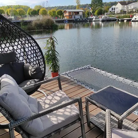 L'escale Royale Adam Port - Oise Botel